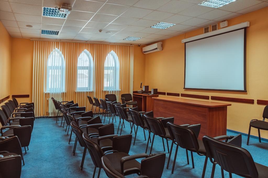 Premier Hotel Shafran Сумы Экстерьер фото