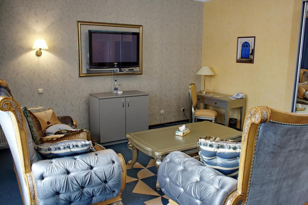 Premier Hotel Shafran Сумы Номер фото