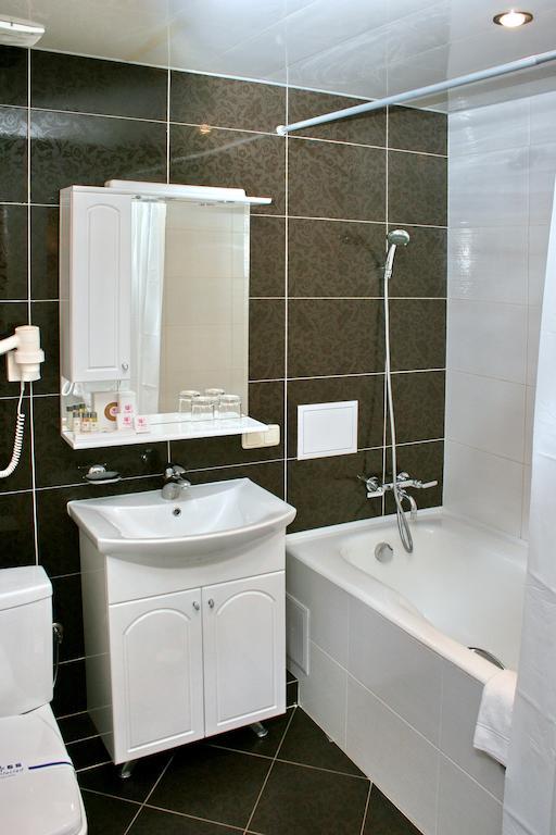 Premier Hotel Shafran Сумы Экстерьер фото