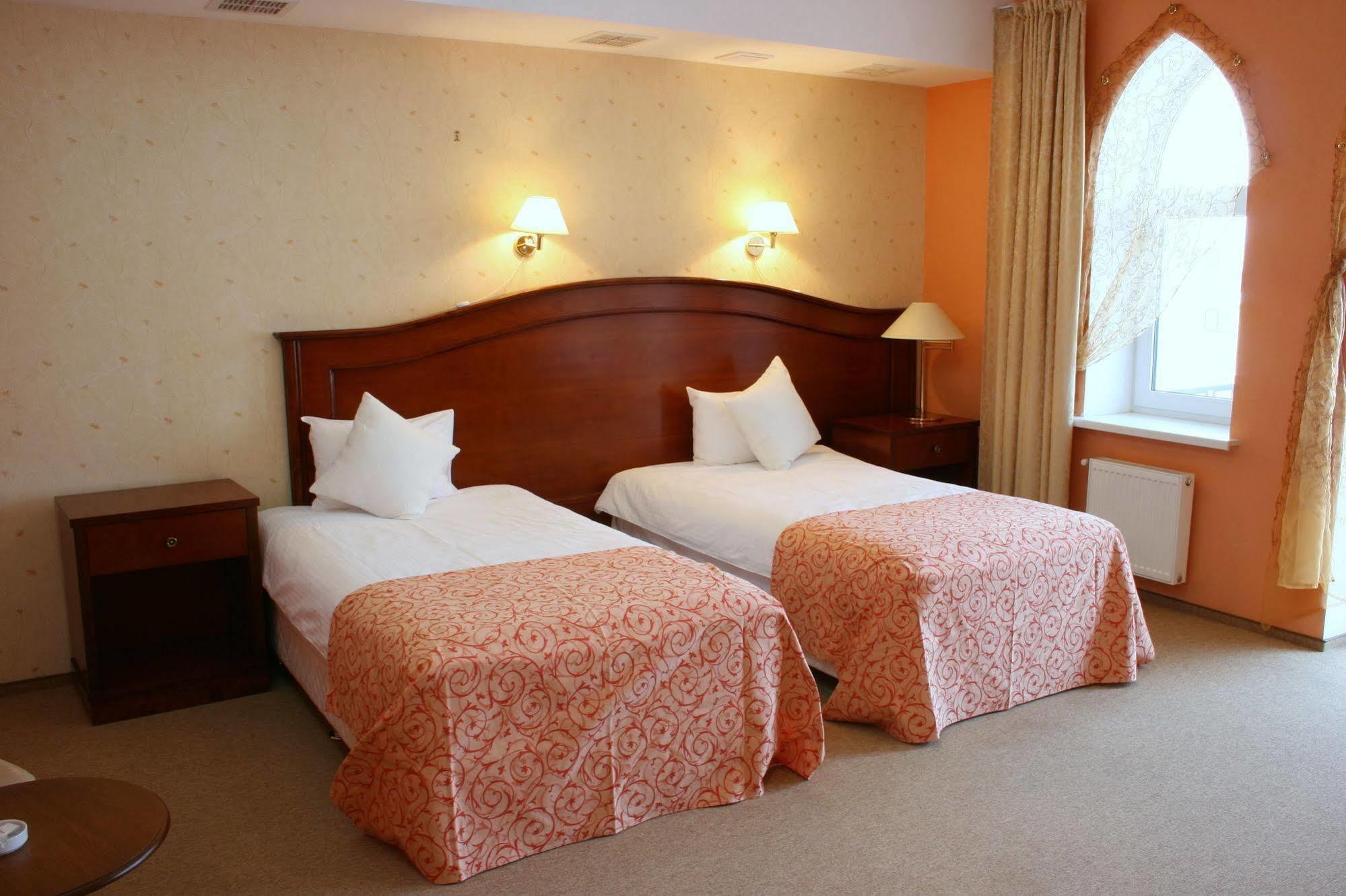 Premier Hotel Shafran Сумы Экстерьер фото