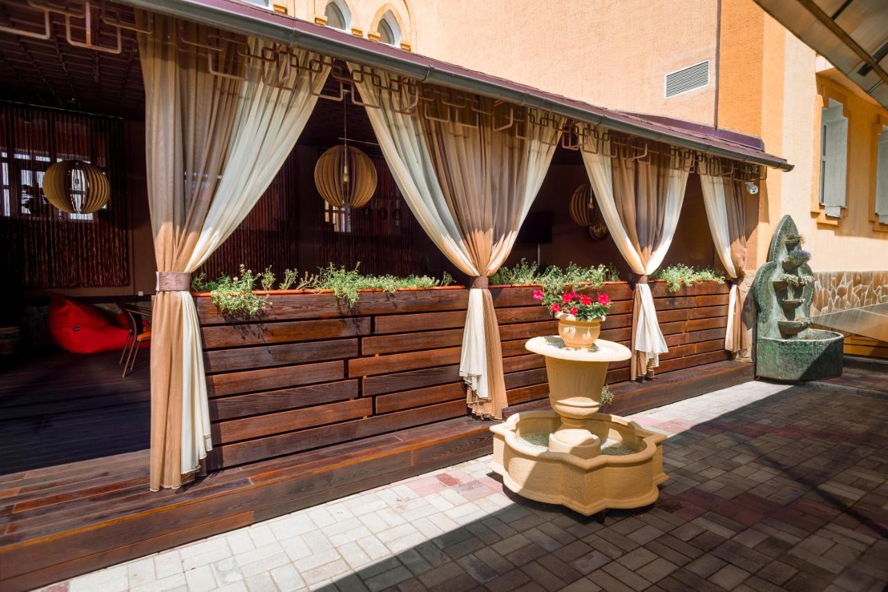 Premier Hotel Shafran Сумы Экстерьер фото